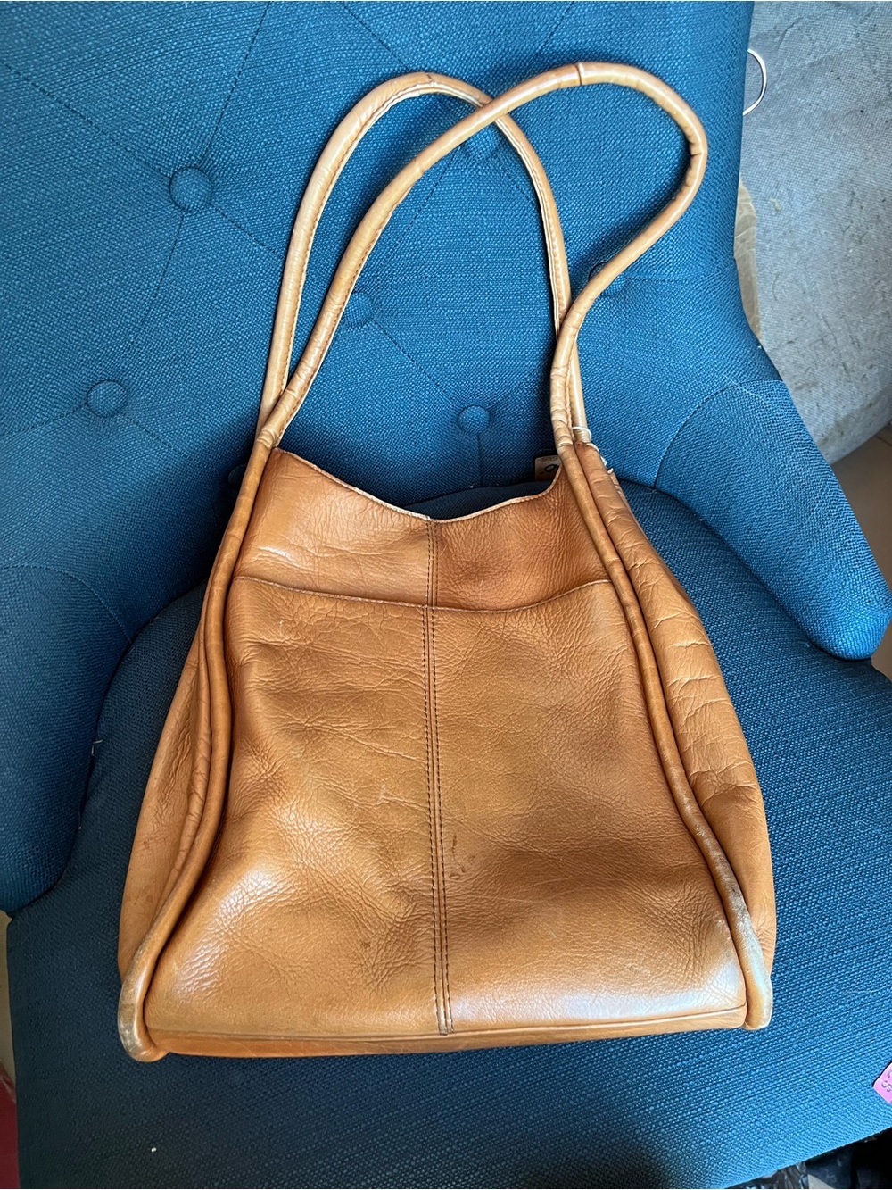 Vintage Hobo International Classic Tan Leather Shoulder Bag - Women's Carryall
